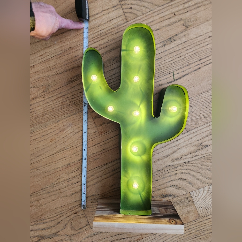 Cactus Light - Picture 2 of 4